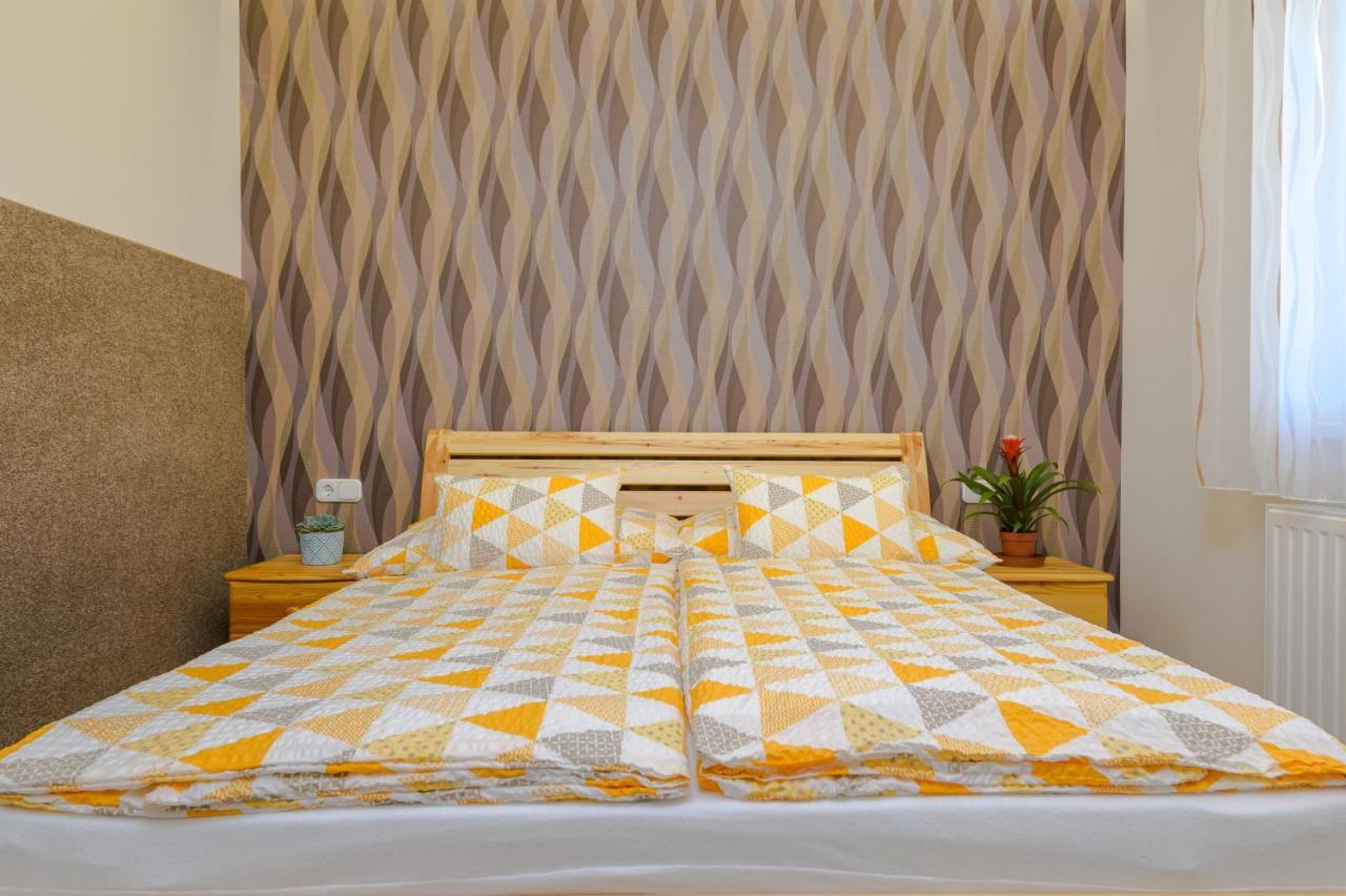 Bella Apartments No1 Hajdúszoboszló Екстериор снимка