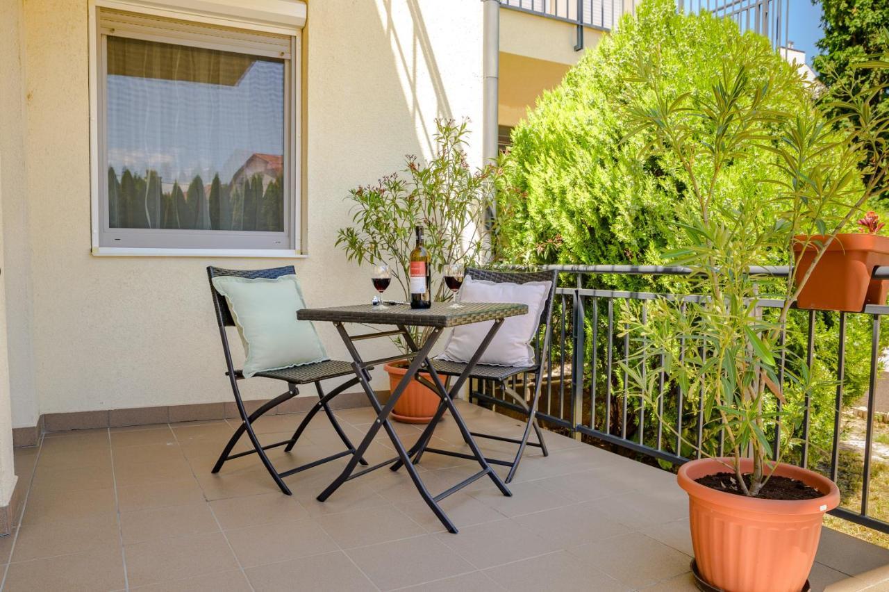 Bella Apartments No1 Hajdúszoboszló Екстериор снимка